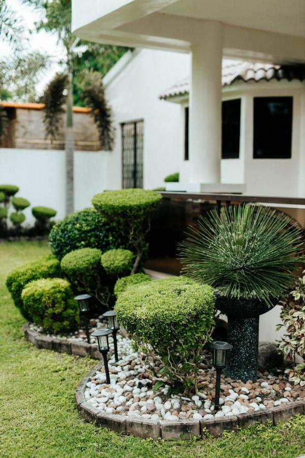 Bahay Ni Kikay Vacation Rental - Wifi Included جنرال سانتوس المظهر الخارجي الصورة